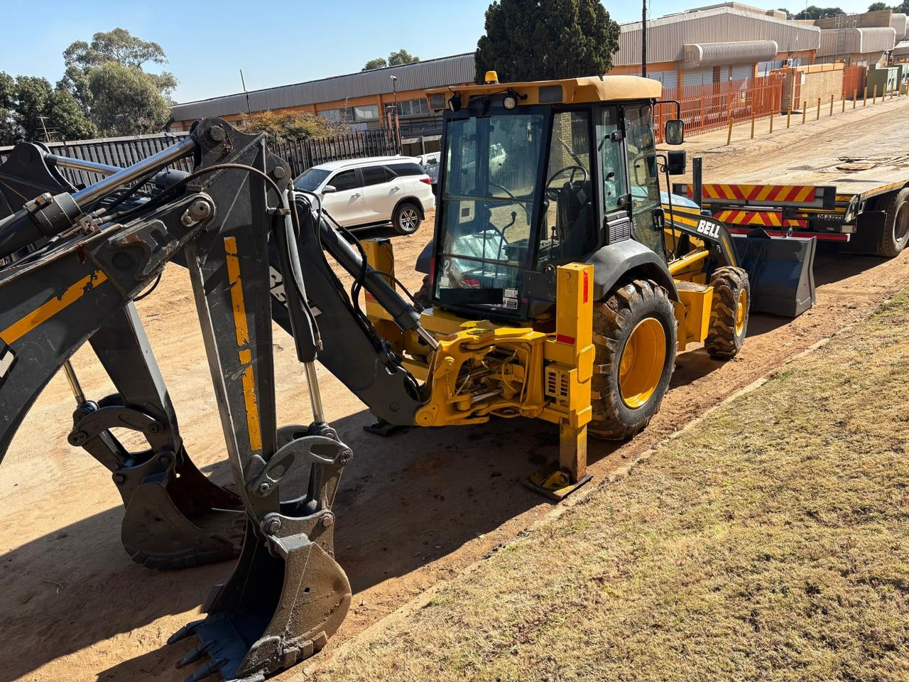 BELL 315SK BACKHOE LOADER TLB