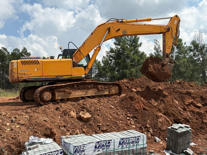 2012 HYUNDAI ROBEX 305LC-7 EXCAVATOR