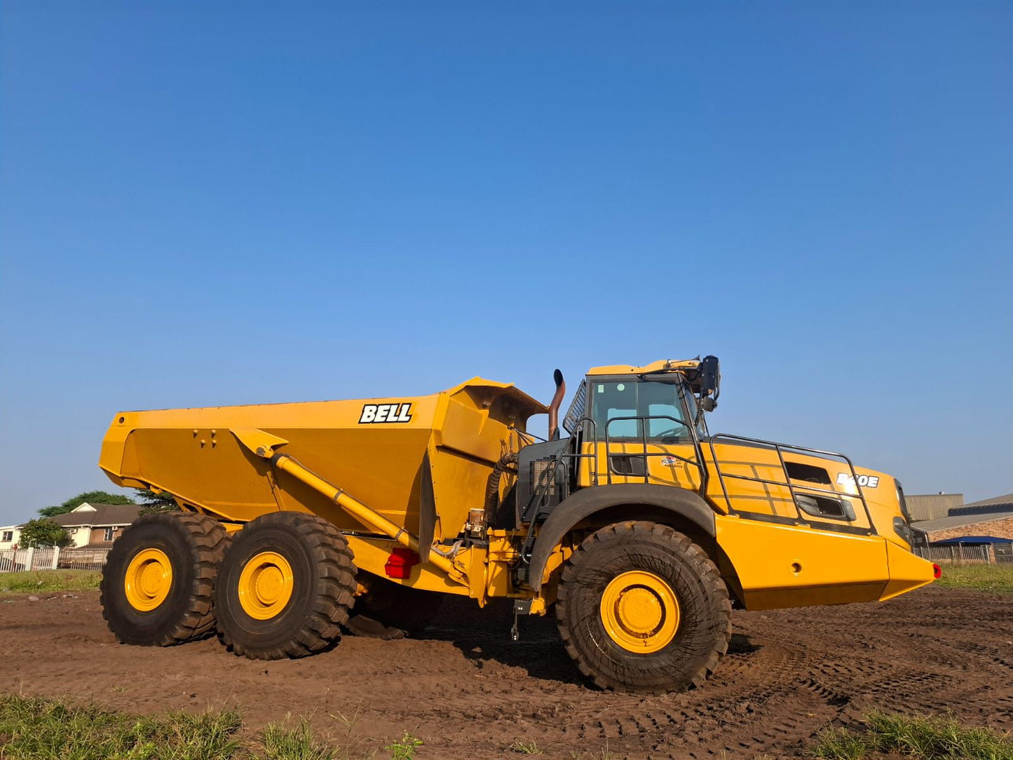 BELL B40E ARTICULATED DUMP TRUCK