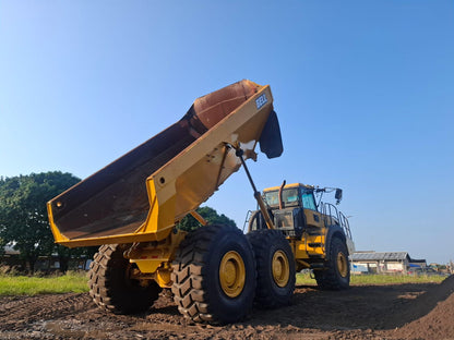 BELL B40E ARTICULATED DUMP TRUCK
