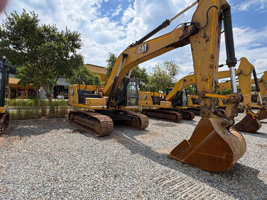 CATERPILLAR 330GC EXCAVATOR