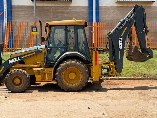 2013 BELL 315SK 4X4 TLB BACKHOE LOADER