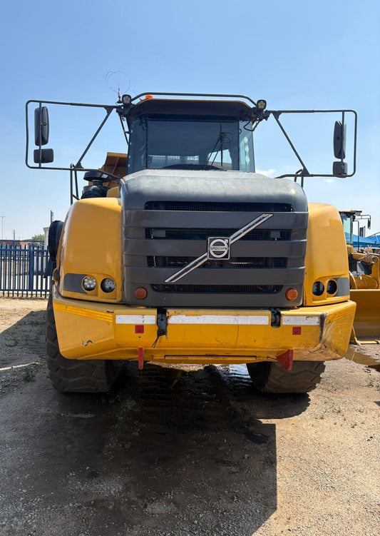 VOLVO A40E ARTICULATED DUMP TRUCK