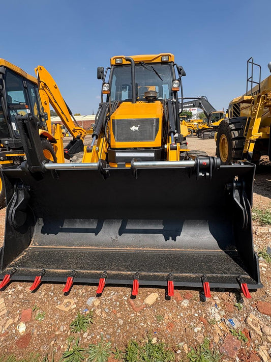 BULL HD100MP TLB BACKHOE LOADER