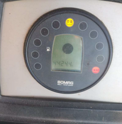 2018 BOMAG BW211 D-40 ROLLER SINGLE DRUM