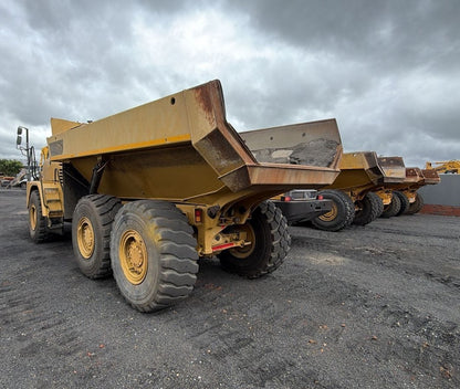 CATERPILLAR 730 ARTICULATED DUMP TRUCK
