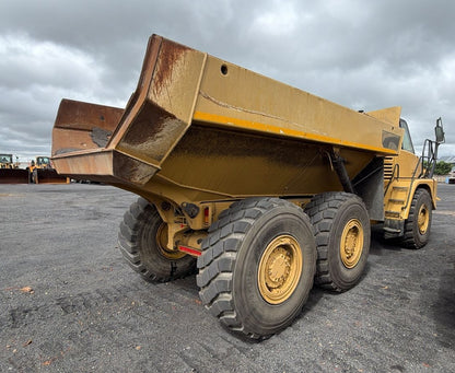 CATERPILLAR 730 ARTICULATED DUMP TRUCK