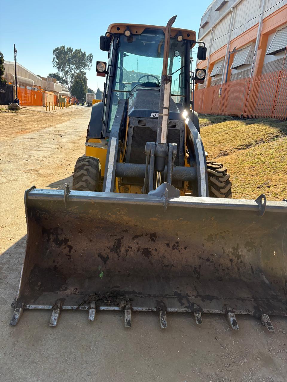 BELL 315SK BACKHOE LOADER TLB