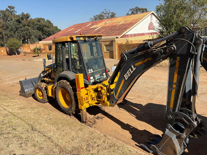 BELL 315SK BACKHOE LOADER TLB