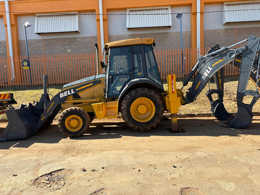 BELL 315SK BACKHOE LOADER TLB