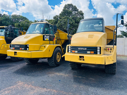 CATERPILLAR 730 ARTICULATED DUMP TRUCK