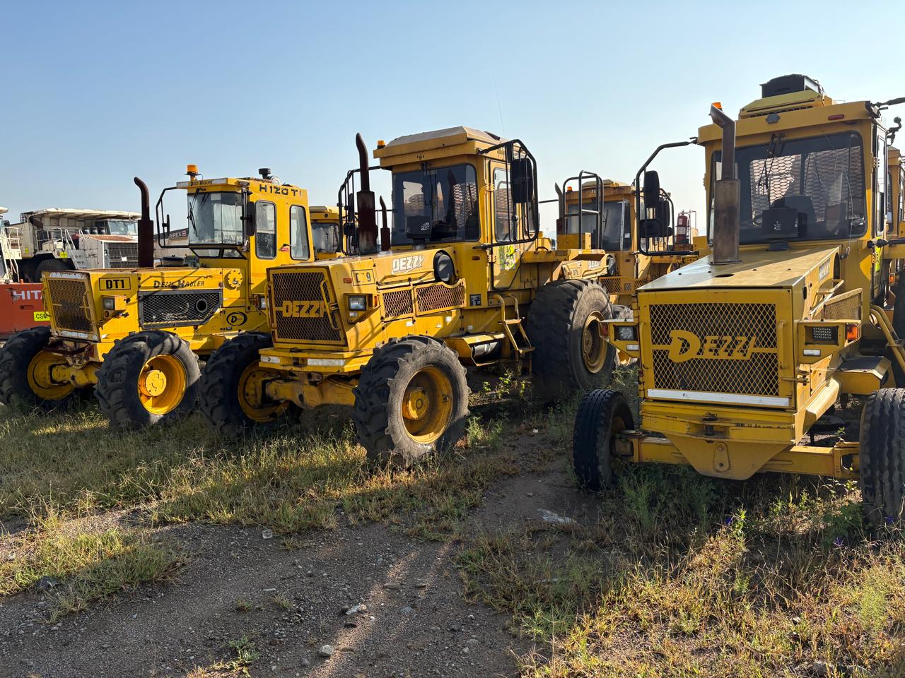 DEZZI H120T HAULERS 4X2 AND 4X4