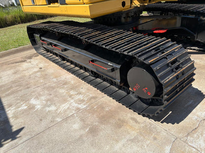 CATERPILLAR 320 EXCAVATOR