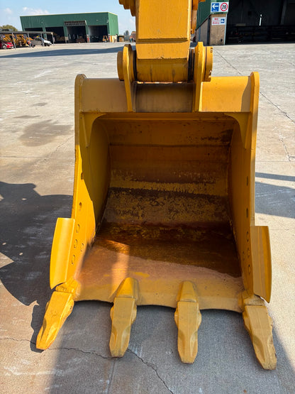 CATERPILLAR 320GC EXCAVATOR