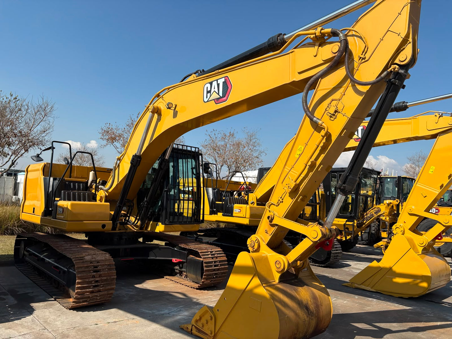 CATERPILLAR 320GC EXCAVATOR