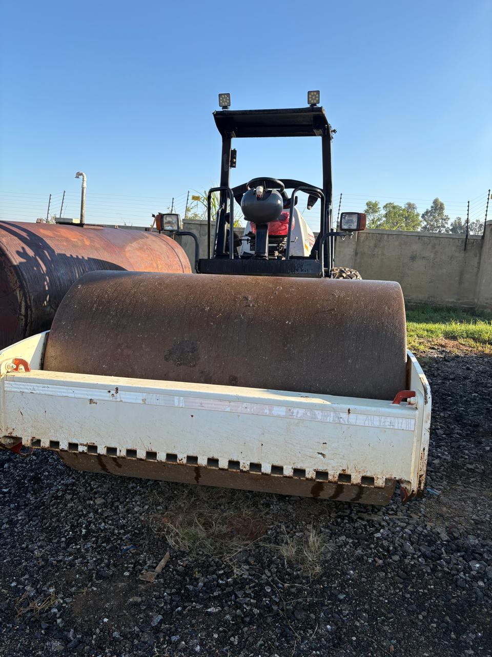 HAMM 3411 SMOOTH DRUM ROLLER (12 TON)
