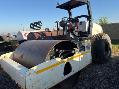 HAMM 3411 SMOOTH DRUM ROLLER (12 TON)