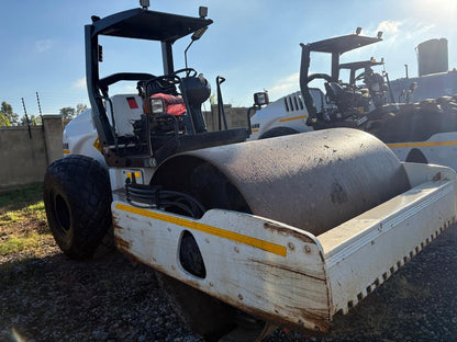 HAMM 3411 SMOOTH DRUM ROLLER (12 TON)