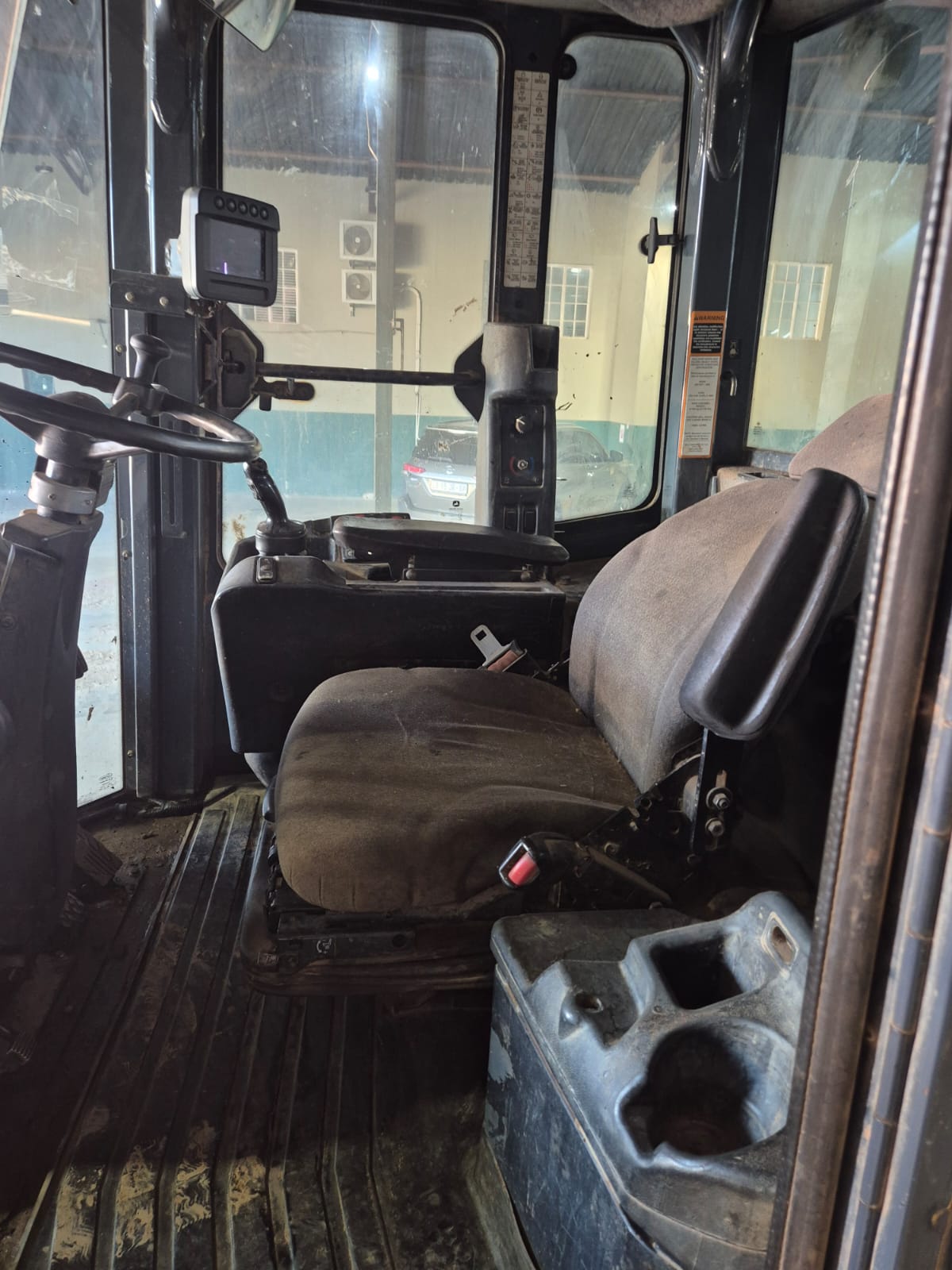BELL 1806E LOADER