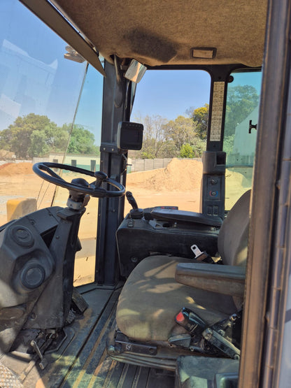 BELL 1806E LOADER