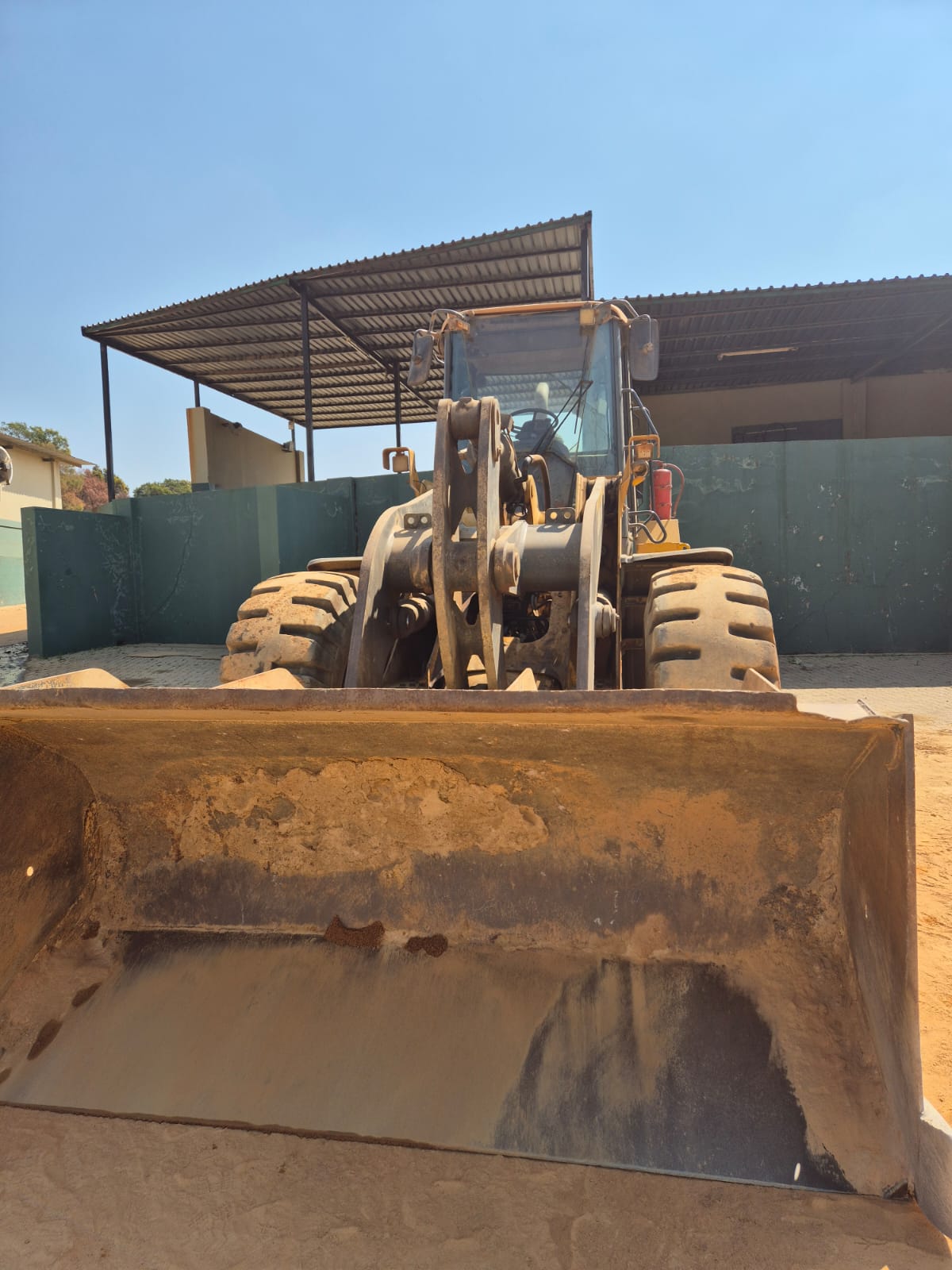 BELL 1806E LOADER